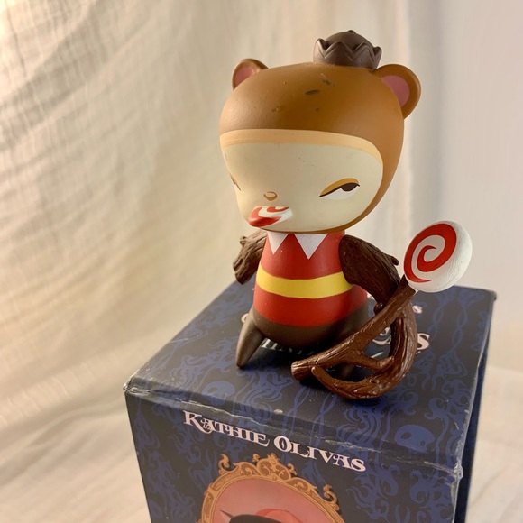 “Beaumont” Kathie Olivas The Scavengers Collection - Picture 8 of 12